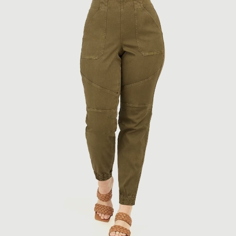 Spanx Stretch Mid Rise Twill Darkened Olive Joggers Size Medium